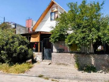 Casa en venta 4 dormitorios peñalolen | 4 dormitorios por 100000. 00 en Peñalolén