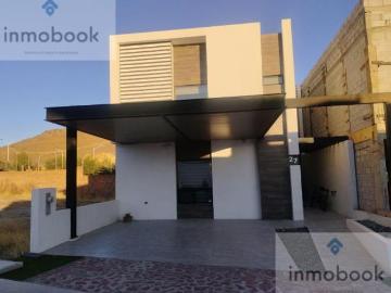 Casa en venta 4 rec. Una en planta baja, Altozano Chihuahua