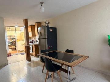 Casa en Venta 4 Recámaras en Misión Capistrano, Zapopan