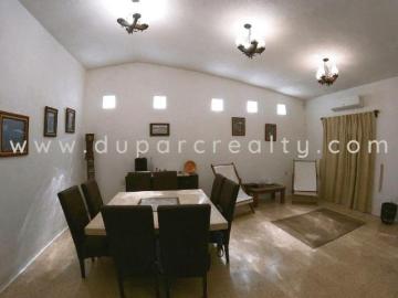 Casa en Venta 4 Recamaras en Privada Av. Castellot Almendros
