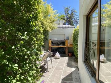 Casa en venta 5 dorm. En Ñuñoa, precioso jardín, remodelada | 5 Dormitorios por 12850.00 en Ñuñoa