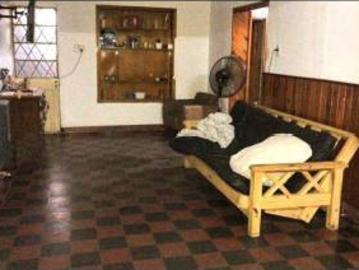 Casa en venta 5 Dormitorios 2 Baños Cochera 250Mts2 Colón