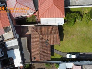 Casa en venta 870m2 de terreno uso: comercial baños de agua santa