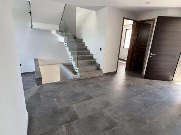 Casa en Venta/Renta en Paraje Residencial Tlajomulco de Zúñiga