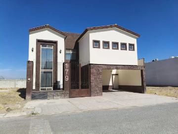 CASA EN VENTA/RENTA, LAS TROJES