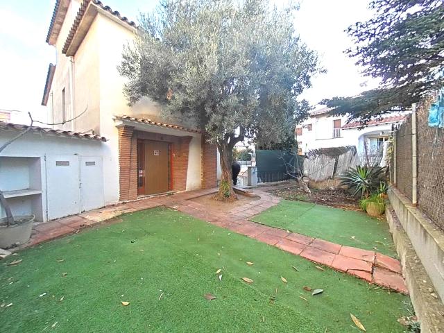 CASA EN VILASSAR DE DALT SIN POSESION