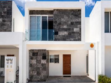 Casa en Villa de Pozos