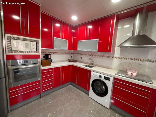 ¡Casa en Villaluenga de la Sagra por solo €389,000! ?✨