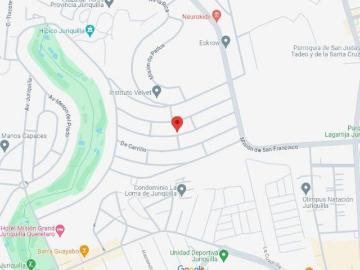 ¡CASA EN VILLAS DEL MESON QUERETARO, GRAN OPORTUNIDAD DE REMATE!