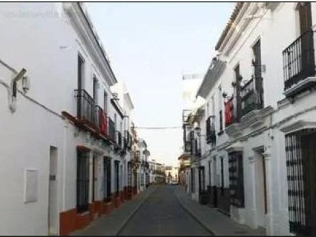 CASA EN VILLAVERDE DEL RIO
