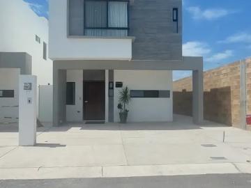 Casa en zona de Las Torres Torreón Coah