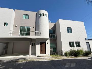 Casa en Zona Palo Blanco