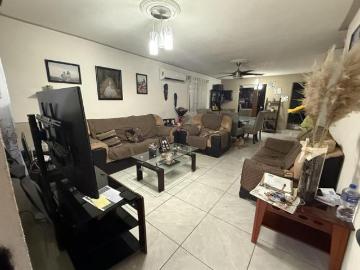 Casa en 2 de Junio
