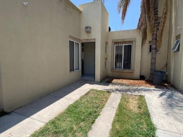 Casa enRENTA en Residencial La Moreria Pozos