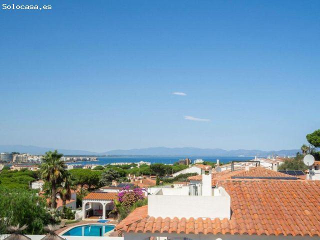 Casa espaciosa con vistas al mar y piscina privada zona Puig Sec