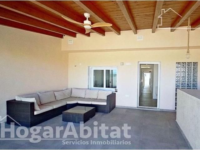 ¡CASA ESPECTACULAR! AMPLIA Y REFORMADA CON DOS VIVIENDAS INDEPENDIENTES Y VISTAS DESPEJADAS