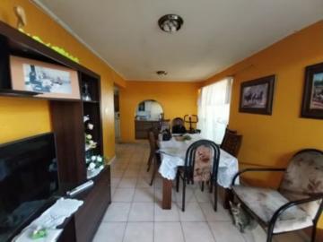 Casa esquina nor oriente, nuevo parque el salto | 9 dormitorios por 5900.00 en Antofagasta