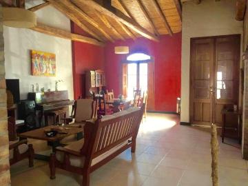 Casa estilo campo 5/6 habitaciones _ a metros de la 5ta. Seccion