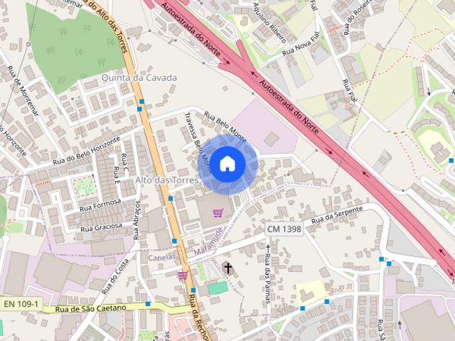 Casa familiar com quintal VNG Metro Santo Ovidio