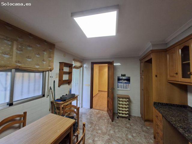 CASA FAMILIAR EN CASTELLON
