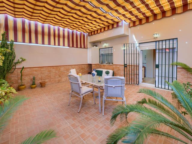 CASA FAMILIAR