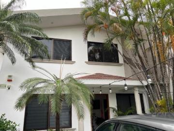Casa Fraccionamiento Floresta