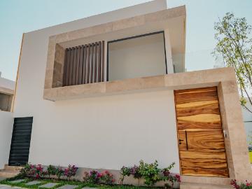 Casa Fraccionamiento Kloster Sumiya