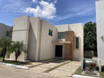 Casa Fraccionamiento Los Encinos Residencial