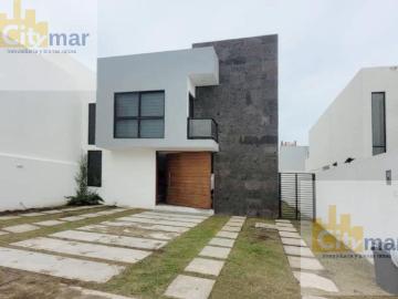 Casa Fraccionamiento Los Manantiales