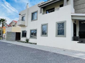 Casa Fraccionamiento Senda Real