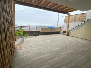 Casa frente al mar en playa caballeros