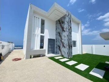 Casa frente al mar en venta Playa Alta, Santa Marianita, Manta
