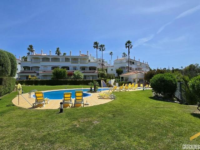 Casa geminada com 2 quartos no Carvoeiro Clube Golfemar à ve. 126m² Lagoa e Carvoeiro