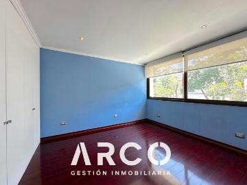 CASA General Pedro Pablo Dartnell | 4 Dormitorios por 12600.00 en Ñuñoa