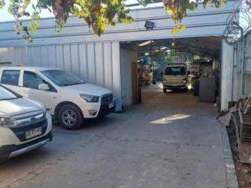 Casa gran terreno 510 mt2 galpón 200 mt2 oficina | 4 Dormitorios por 220000. 00 en La Granja