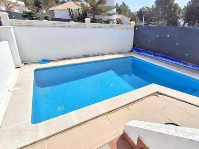 CASA GRANDE Y TRANQUILA A 5 MINUTOS DE LA PLAYA