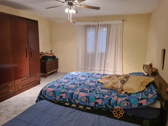 Casa grande con terreno en pleno centro