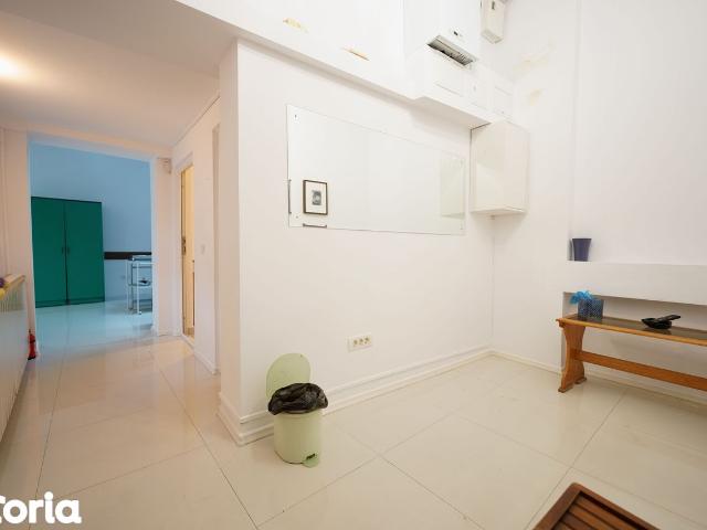Casa, Hala Traian, ideal cabinet stomatologic