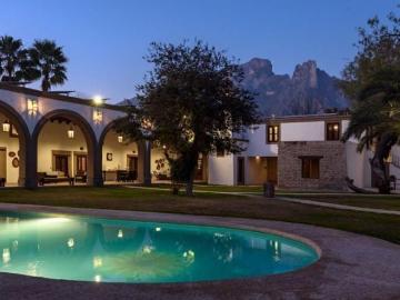 CASA HISTORICA EN VENTA CENTRO DE GARCIA, N.L