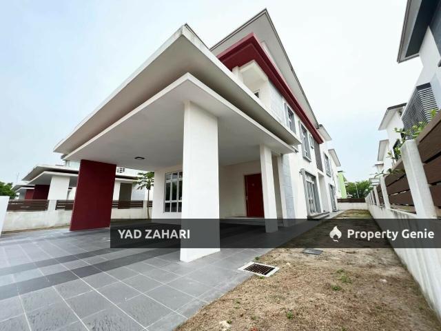 Casa Idaman, Setia Alam | 2 Storey Bungalow 6 Bedrooms | RM1.9M 10ft Extra Land Both Sides, Freehold & Spacious