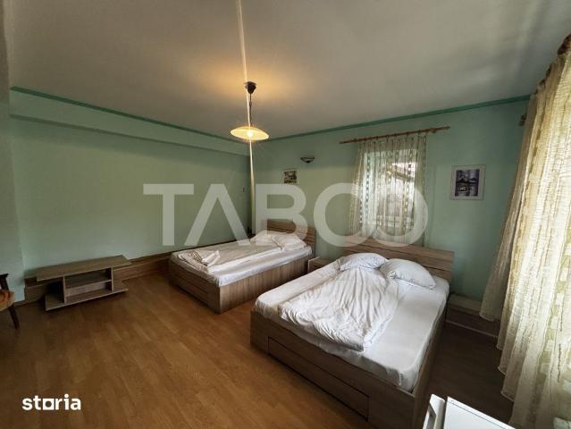 Casa ideala pentru muncitori de inchiriat 5 camere si curte
