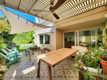 CASA IMPECABLE Y AMPLIA BIEN EMPLAZADA CLUB DE POLO