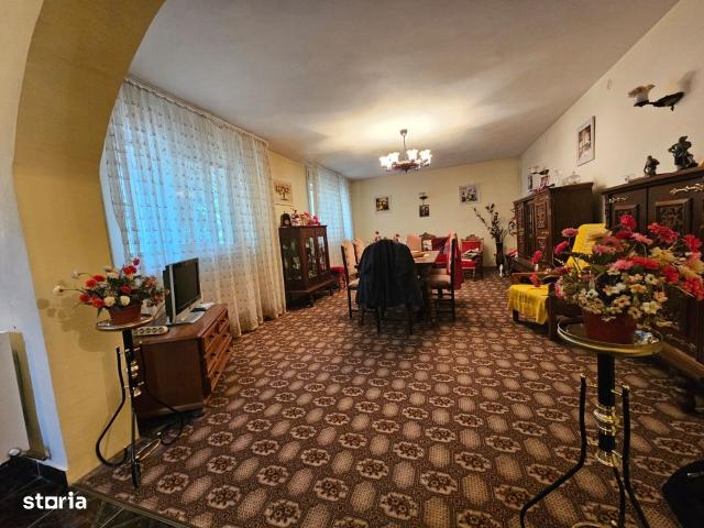 Casa in inima orasului Deva