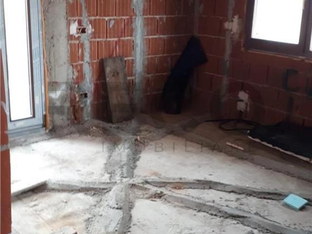 RECO Casa in Santandrei, locatie excelenta, aproape de centura noua
