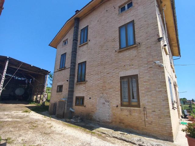 CASA in vendita a Falerone