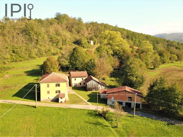 Casa in vendita a Giusvalla