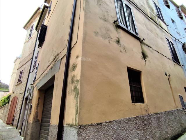 Casa in vendita a Ripatransone, CENTRO STORICO