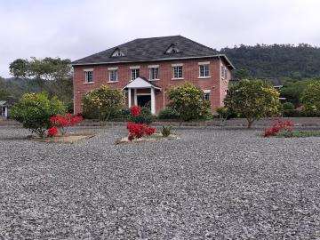 Casa Inglesa: Se Vende Casa Cerca del Mar en Dos Mangas