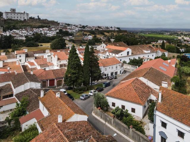 Casa independente, com jardim, no centro de Estremoz 132m² Estremoz Santa Maria e Santo André