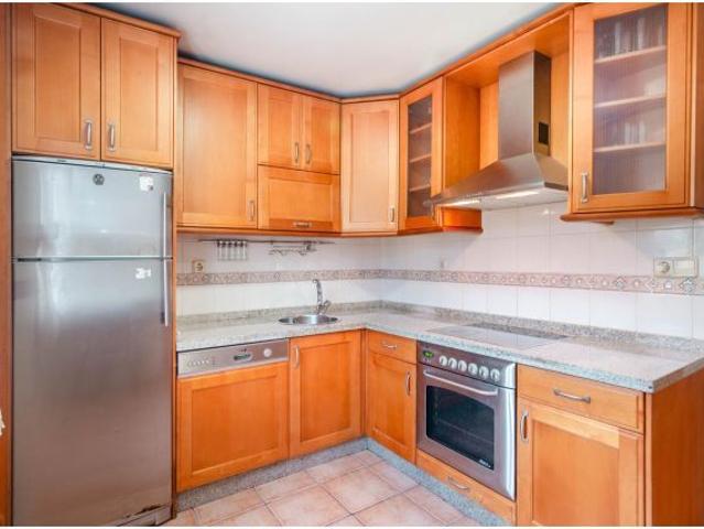 Casa independiente con parcela en San Andrés, Trubia